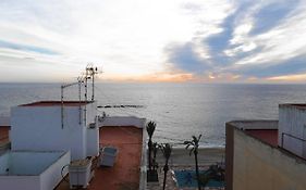 Apartamento a 1 MINUTO de la playa en GARRUCHA